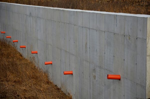 Concrete Wall Installation in Redwood City