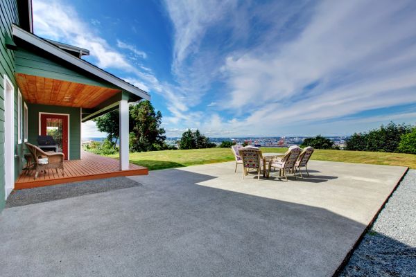 Backyard Concrete Paving in Redwood City